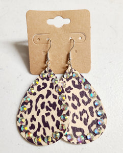 cheetah earring 2