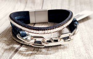 navy large chain magnetic bracelet