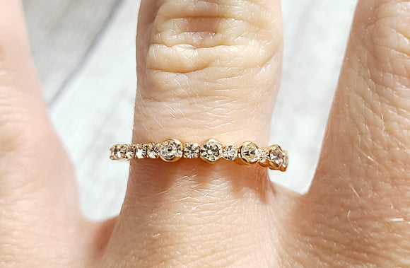 simple gold rhinestone ring