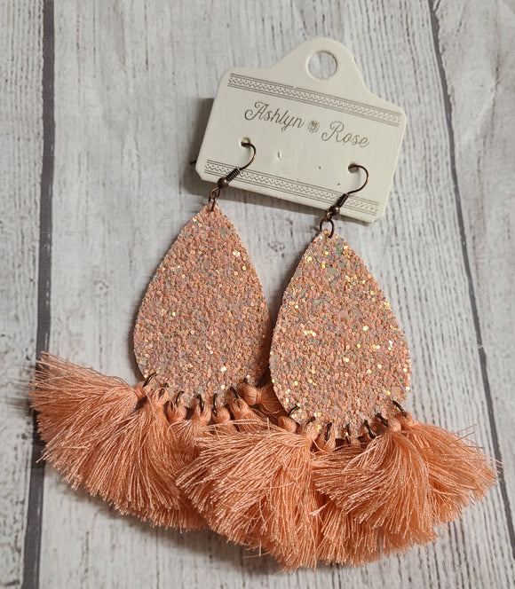 corral glitter tassell earrings