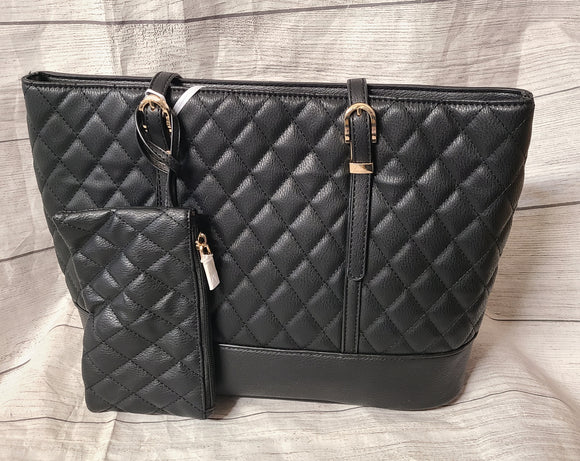 black quilted purse and wallet set