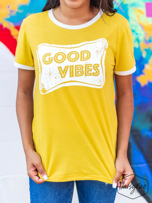 GOOD VIBES ON TRIM IT DOWN SHORT SLEEVES RINGER TEE, WHITE AND MUSTARD