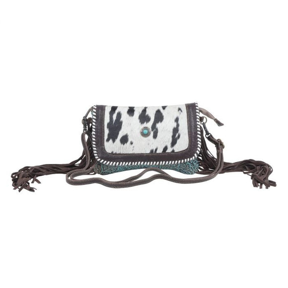 Cafune leather and cowhide purse