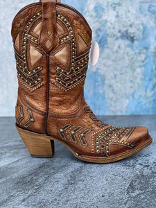 Corral Tobacco Overlay & Embroidery & Studs & Woven Narrow Square Toe Boot A3958